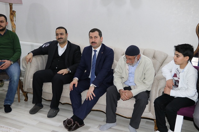 Başkan Adayı Baydilli Ev Ziyaretlerini Sürdürüyor