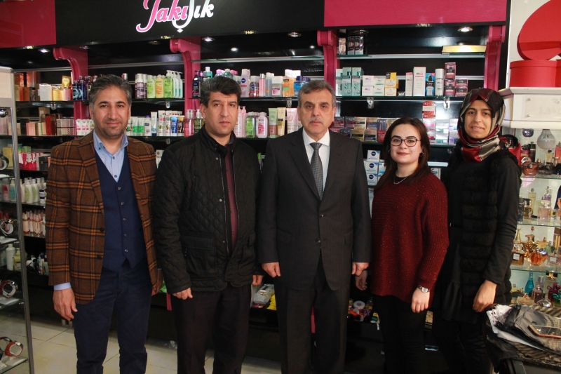 Başkan Adayı Beyazgül'den Bahçelievler'de Esnaf Ziyareti