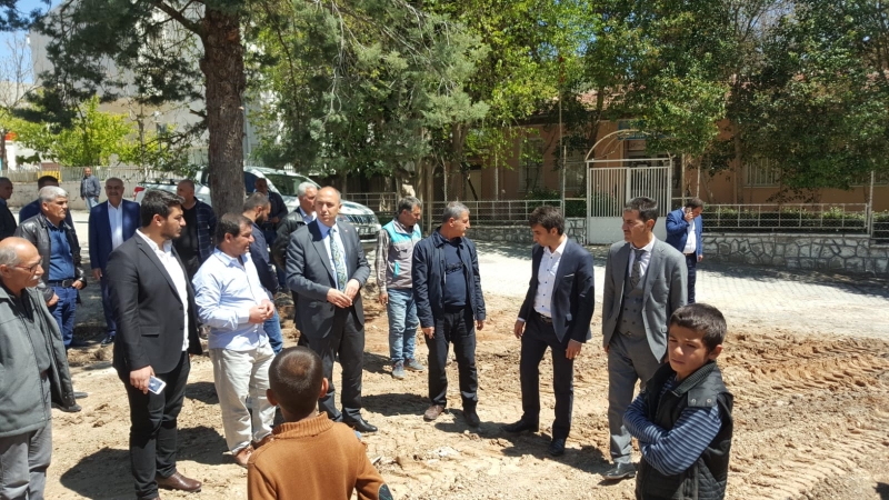 Başkan Aksoy Otopark Alanında İncelemelerde Bulundu