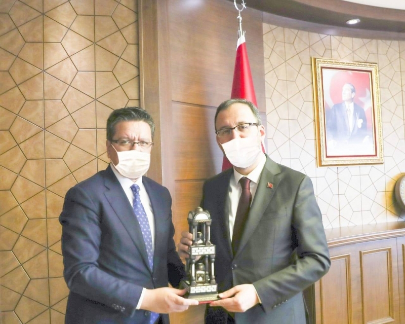 BAŞKAN ALBAYRAK’TAN HALFETİLİ GENÇLERE MÜJDE