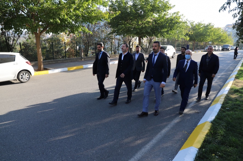 BAŞKAN BAYDİLLİ MAHALLE GEZİLERİNİ SÜRDÜRÜYOR