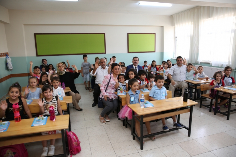 Başkan Baydilli Minik öğrencilerle Buluştu