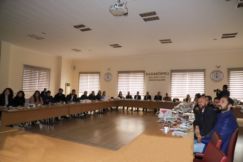 BAŞKAN BAYDİLLİ ÖĞRETMENLERLE BULUŞTU