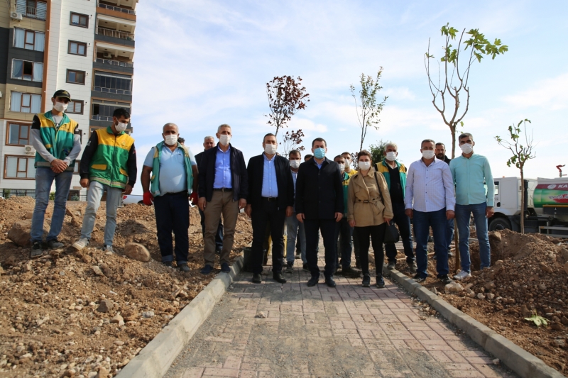 BAŞKAN BAYDİLLİ PARK ÇALIŞMALARINI İNCELEDİ