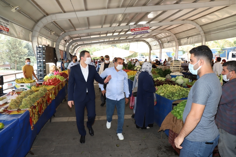 BAŞKAN BAYDİLLİ PAZAR ESNAFINI ZİYARET ETTİ