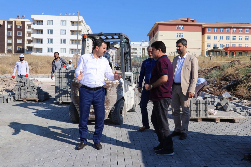 BAŞKAN BAYDİLLİ SEYRANTEPE’DE ÇALIŞMALARI İNCELEDİ