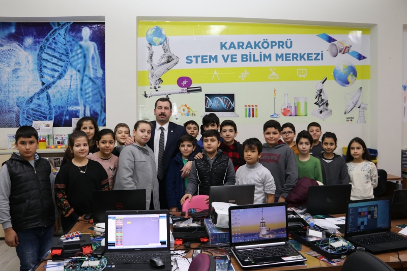 Başkan Baydilli Stem Merkezini Ziyaret Etti