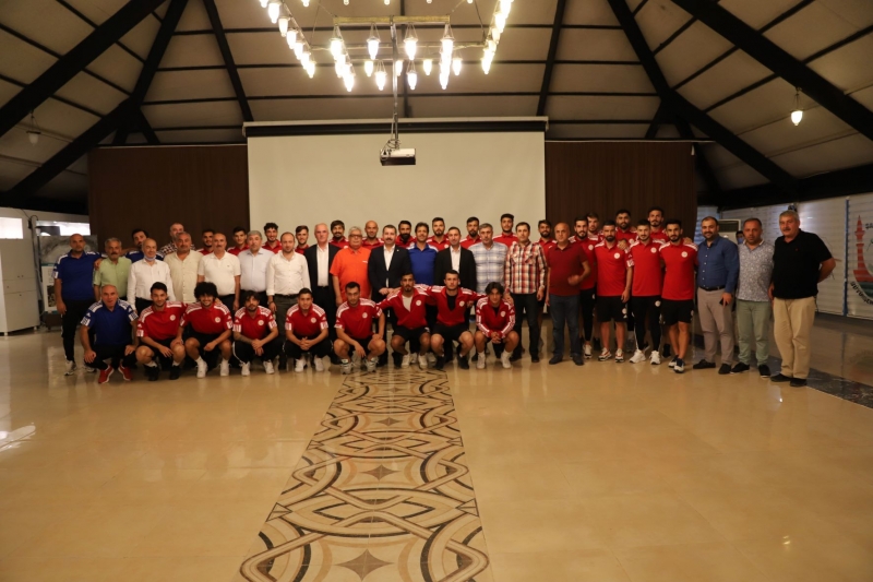 BAŞKAN BAYDİLLİ”DEN KARAKÖPRÜ BELEDİYESPOR’A DESTEK