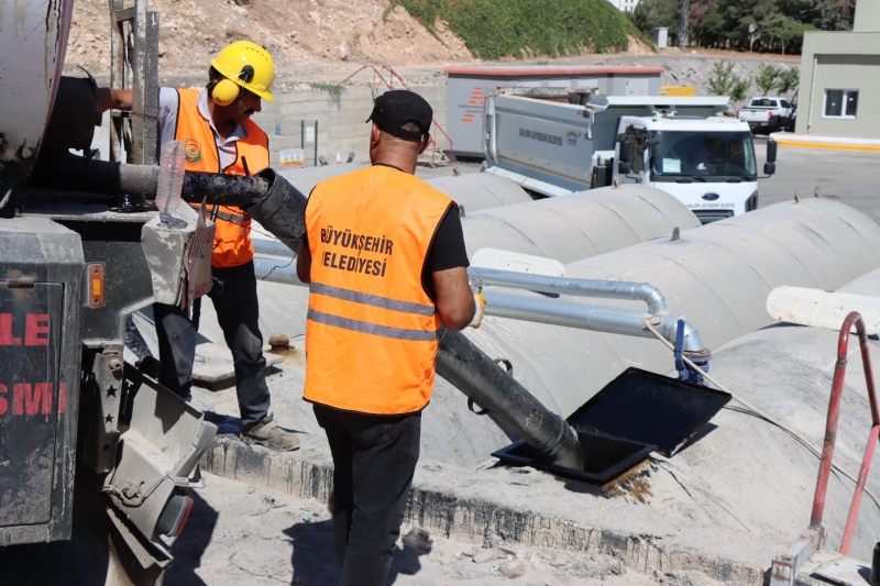 BAŞKAN BEYAZGÜL “ASFALT ÜRETİMİNİN HER AŞAMASI BELEDİYEMİZE AİT EKİP VE EKİPMANLA YAPILIYOR”