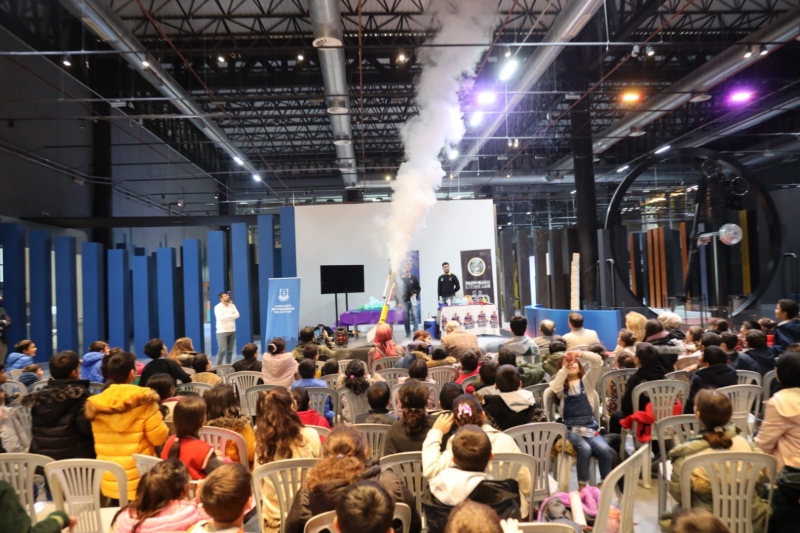 BAŞKAN BEYAZGÜL BİLİM ŞENLİĞİ ETKİNLİĞİNE KATILDI