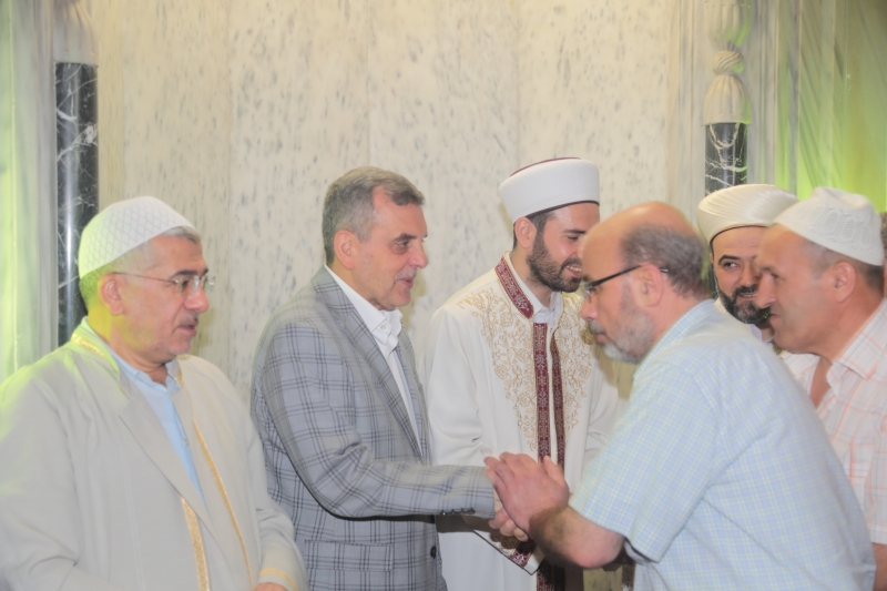 Başkan Beyazgül Hemşehrileri İle Bayramlaştı