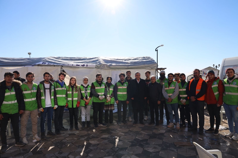 BAŞKAN BEYAZGÜL KOMŞU İL ADIYAMAN’I YALNIZ BIRAKMADI