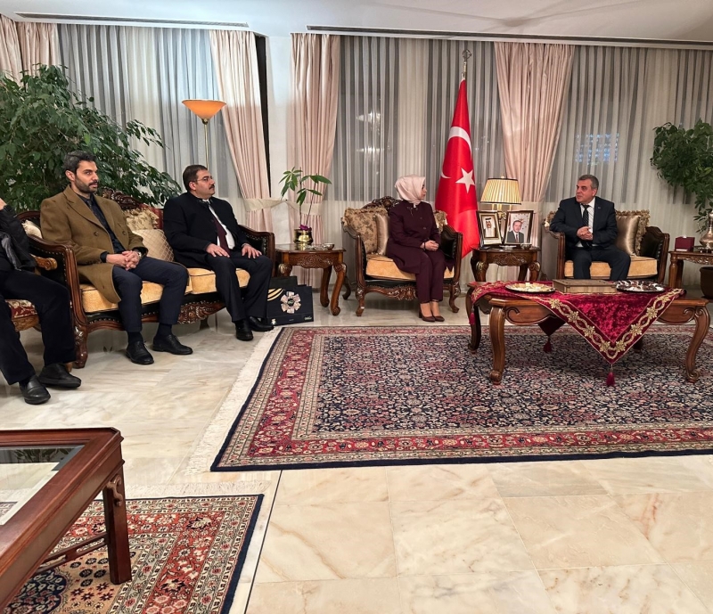 BAŞKAN BEYAZGÜL, KUVEYTLİ İŞ İNSANLARINI ŞANLIURFA’YA DAVET ETTİ