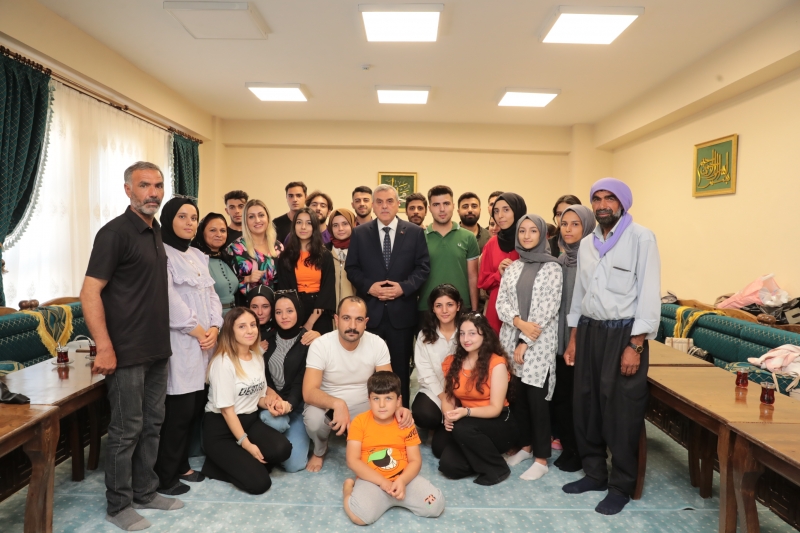 BAŞKAN BEYAZGÜL, ‘’ÖĞRENCİLERİMİZİN UMUDU OLACAĞIZ’’