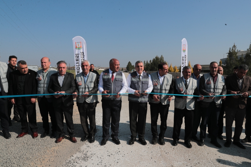 BAŞKAN BEYAZGÜL, ÖMÜRLÜK ÇELİK HASIRLI BETON YOLLAR YAPIYORUZ’’