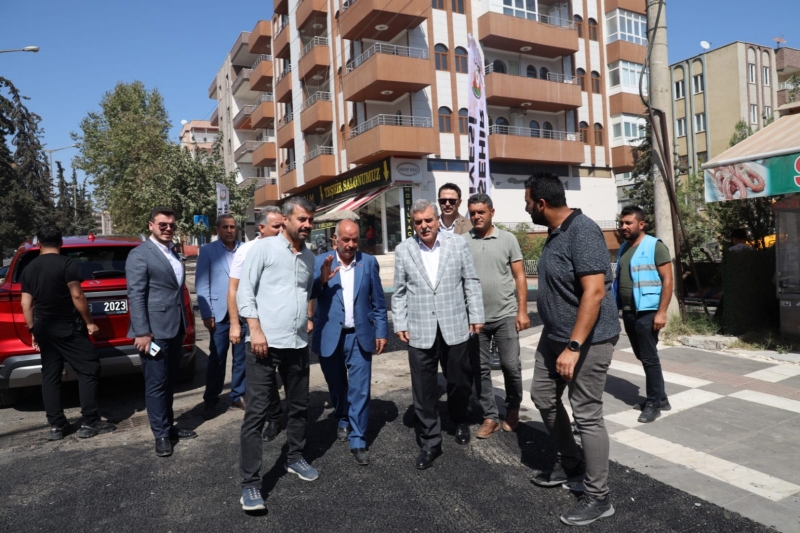 BAŞKAN BEYAZGÜL SAHADA DEVAM EDEN ÇALIŞMALARI İNCELEDİ