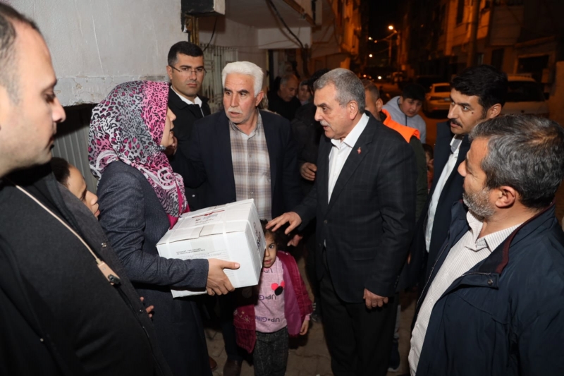 BAŞKAN BEYAZGÜL SELZEDELERE YARDIMLARI BİZZAT ULAŞTIRIYOR