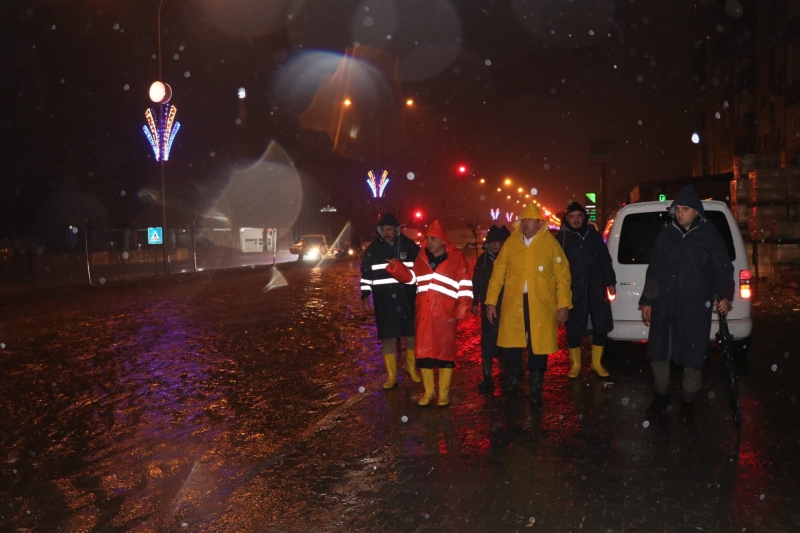 BAŞKAN BEYAZGÜL, ‘’TÜM EKİPLERİMİZLE ANINDA MÜDAHELE ETTİK’’