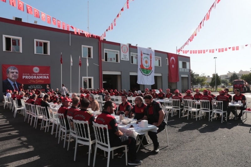 BAŞKAN BEYAZGÜL, “TÜM İTFAİYE ERLERİMİZLE İFTİHAR EDİYORUZ”