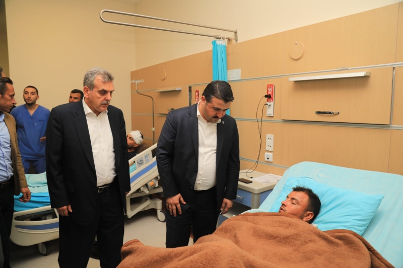 BAŞKAN BEYAZGÜL, YARALILARI ZİYARET ETTİ