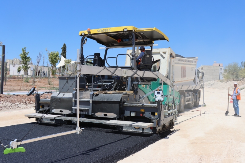BAŞKAN BEYAZGÜL’ÜN TALİMATLARIYLA KENTİN CAN DAMARLARI AÇILIYOR