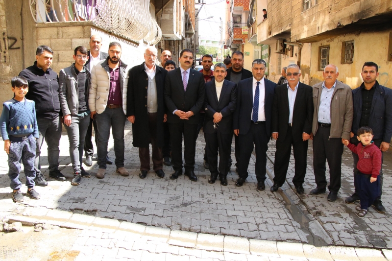 Başkan Canpolat Bağlarbaşın'da Halkla İç İçe Oldu