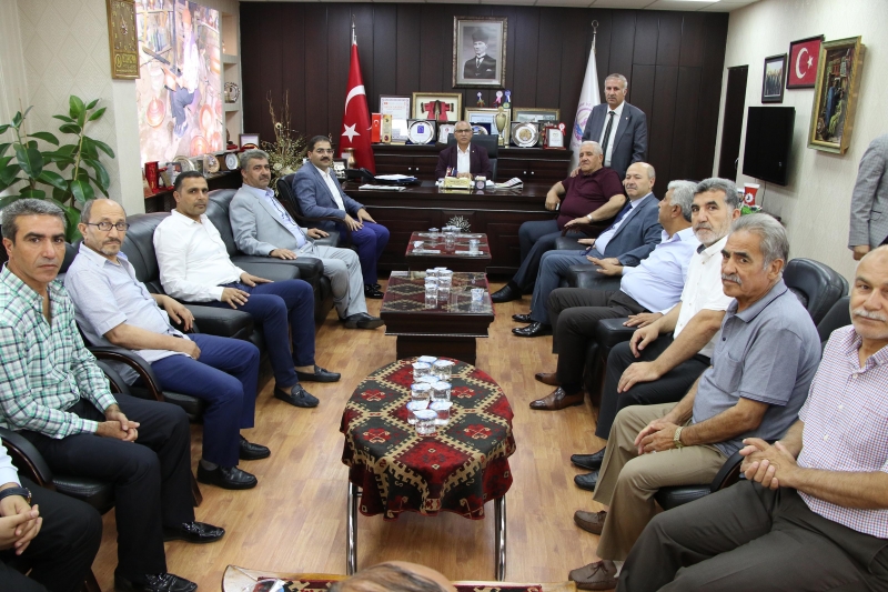 Başkan Canpolat Esnaf Odası Temsilcileri İle Görüştü