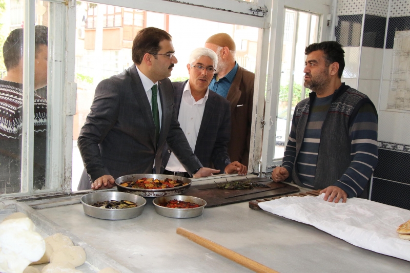 Başkan Canpolat İhtiyaç Yerlerini Tespit Ediyor