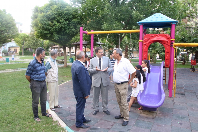 Başkan Canpolat Parkta İncelemelerde Bulundu