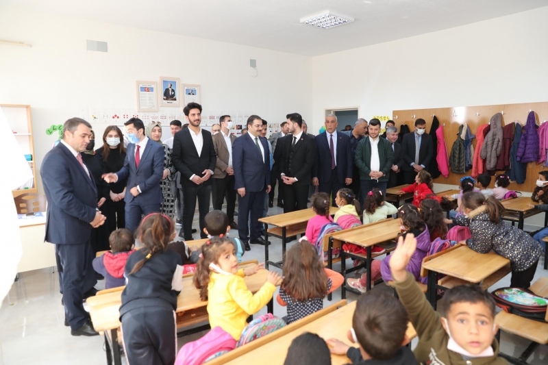 BAŞKAN CANPOLAT’TAN 10 OKULA ATÖLYE MÜJDESİ