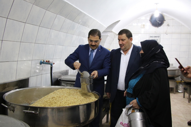 Başkan Canpolat'tan İhtiyaç Sahibi Ailelere Destek