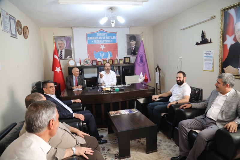 Başkan Çiftçi Ak Kadroları Anlatmaya Devam Ediyor