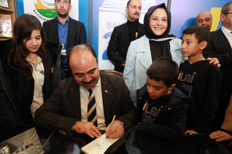 Başkan Çiftçi Kitap Severlerle Buluştu