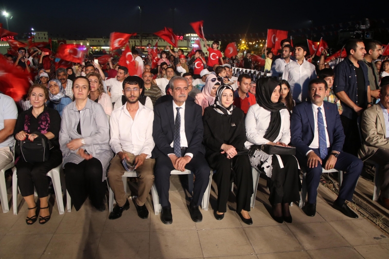 Başkan Demirkol 15 Temmuz’da Yine Meydandaydı