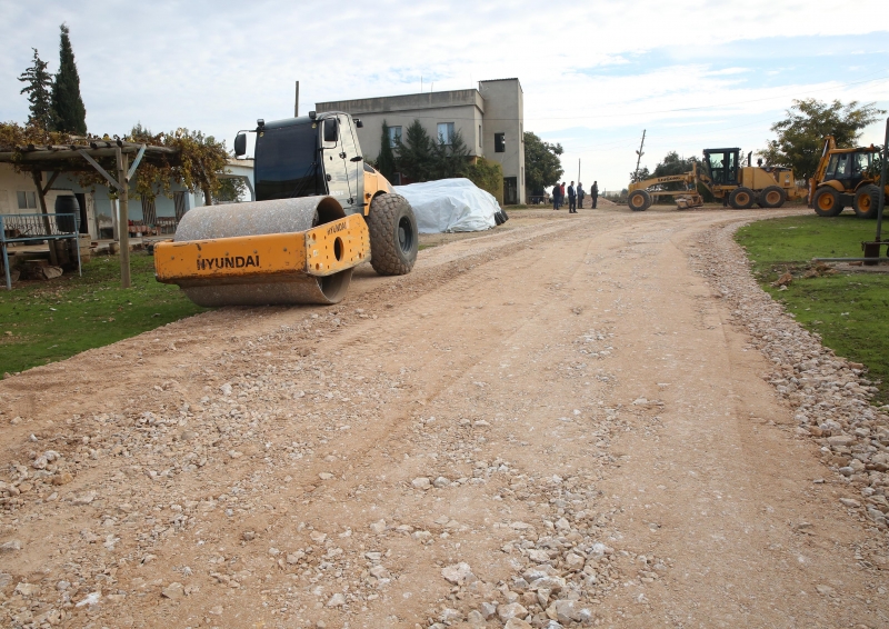 Başkan Demirkol İle Kırsalın Yol İhtiyaçları Gideriliyor