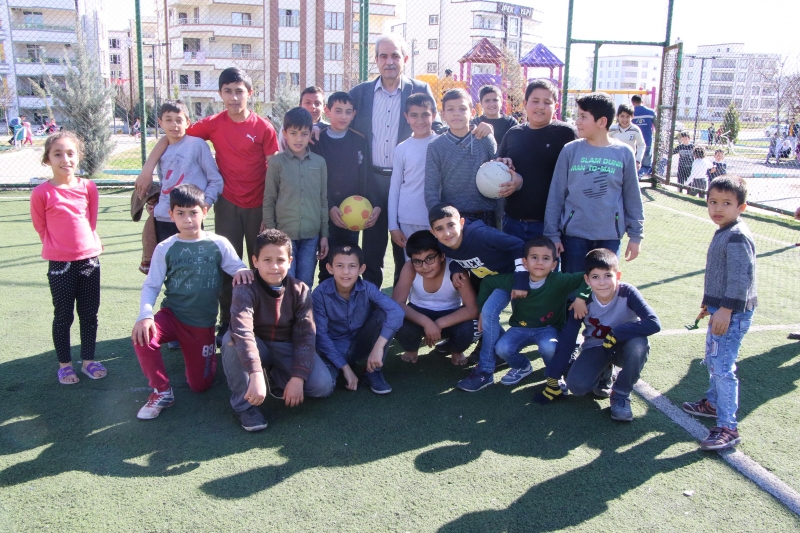 Başkan Demirkol İmam Bakır'daki Yemyeşil Parklarımız Daha Güvenli Hale Geldi