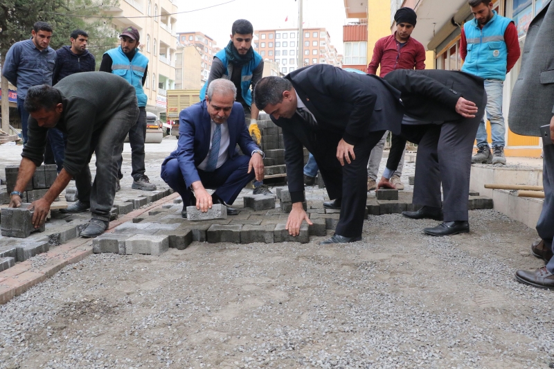 BAŞKAN DEMİRKOL, SELAHADDİN EYYUBİ’DEKİ YOL ÇALIŞMALARINI DENETLEDİ