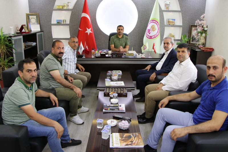 Başkan Demirkol Şıra Pazarı Esnafını Ziyaret Etti