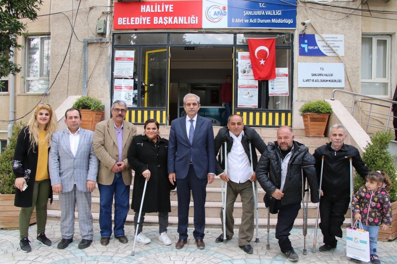 Başkan Demirkola Ortopedik Engelliler Derneğin'den Teşekkür Ziyareti