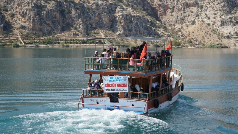 Başkan Demirkol'dan Kadınlara Pozitif Ayrımcılık