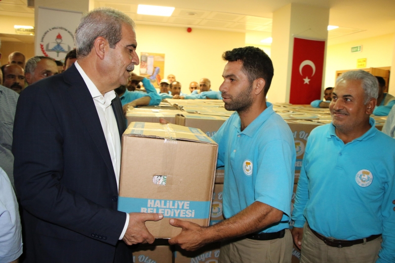 Başkan Demirkol,Temizlik İşleri Çalışanlarıyla Bir Araya Geldi