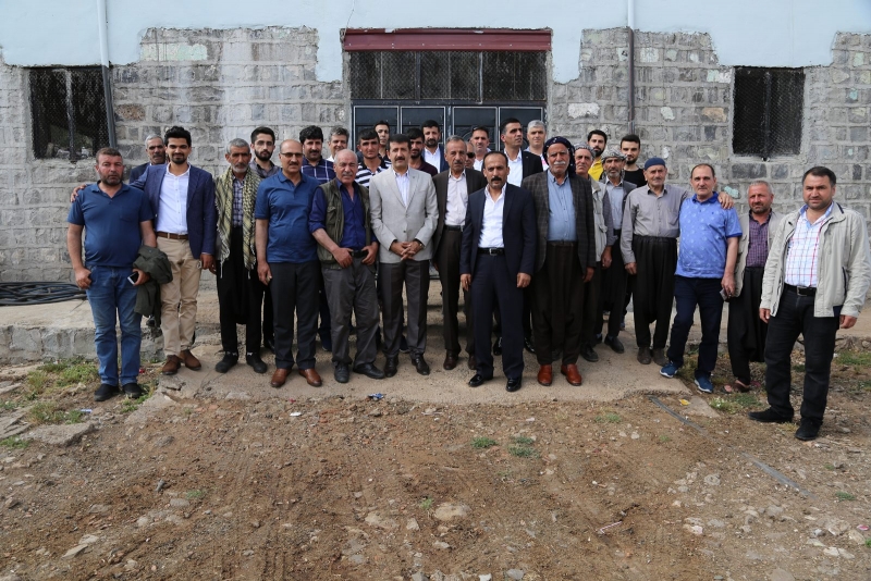 Başkan Ekinci Gece Gündüz Sahada