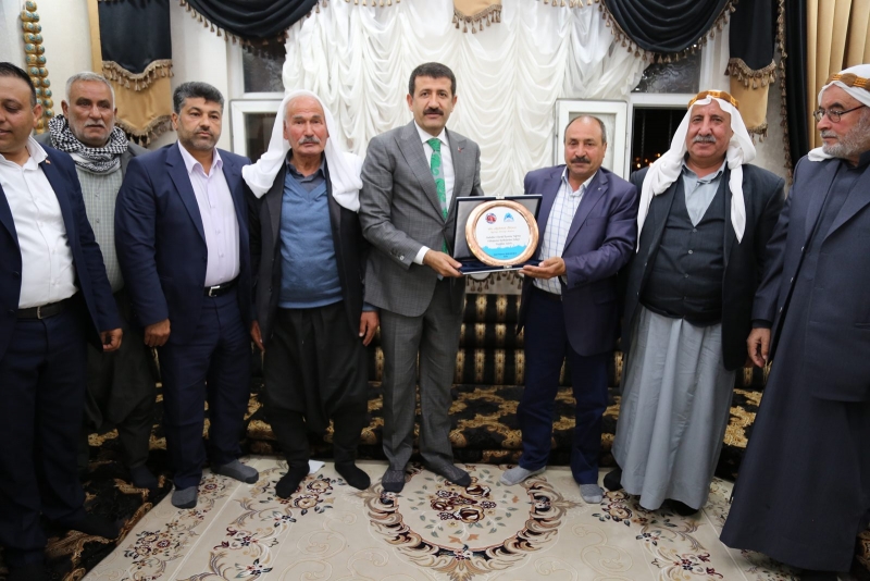 Başkan Ekinci Gece Gündüz Vatandaşla Birlikte