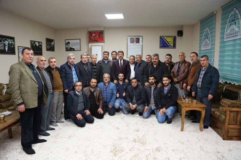 Başkan Ekinci Gümrükhan Esnafıyla Bir Araya Geldi