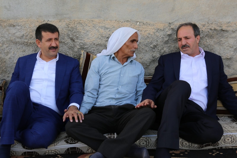 Başkan Ekinci Mahalle Mahalle Dolaşıyor