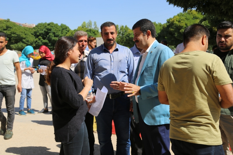 Başkan Ekinci Sınava Giren Öğrenci Ve Ailelerini Yalnız Bırakmadı