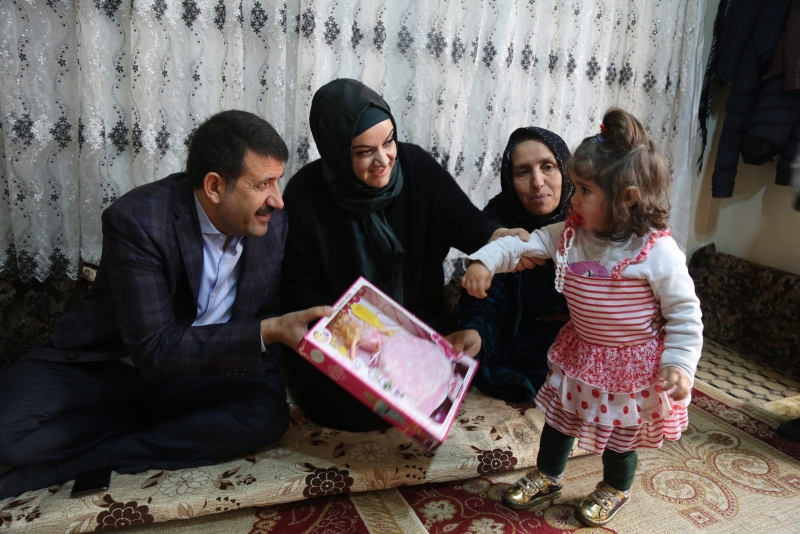 Başkan Ekinci Yetimleri Unutmadı