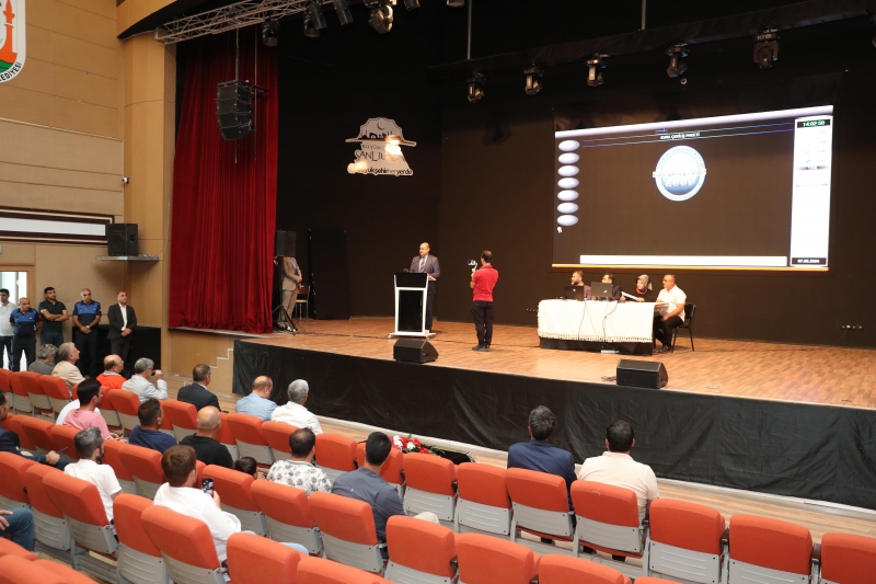 BAŞKAN GÜLPINAR, ‘’HERKES MÜSTERİH OLSUN, İŞÇİ ALIMLARIMIZ ŞEFFAF OLACAK’’