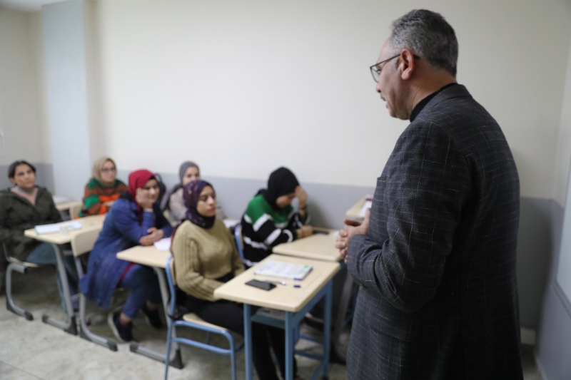 Başkan Kuş, Eyyübiyeli Gençlere Müjdeyi Verdi