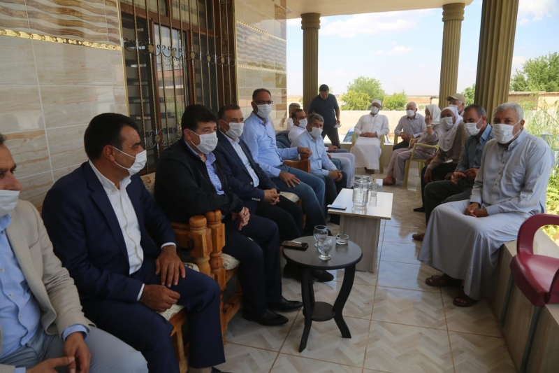 BAŞKAN KUŞ, GECE GÜNDÜZ VATANDAŞLA İÇ İÇE